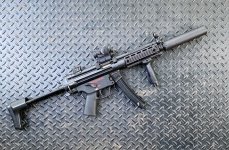 MP5 Diamond Plate.jpg