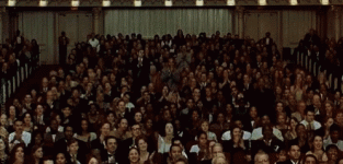 clapping-crowd.gif